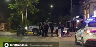 Accidente en Mitre y Las Heras: chocaron una camioneta y una moto