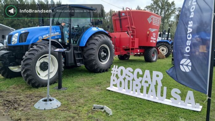 Exhibición de vehículos y maquinaria. - Expo Rural Brandsen 2026