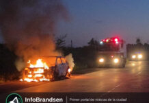 Incendio vehicular cerca de Los Bosquecitos