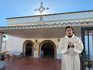 La Parroquia Santa Teresita prepara dos micros para acompañar la visita del Papa a Luján