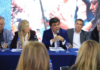 Intendentas e intendentes de todo el país reeligieron a Fernando Espinoza al frente de la FAM La mesa principal durante la Asamblea de la FAM
