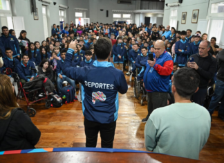 San Vicente: Mantegazza entregó la indumentaria a la delegación que participará en los Juegos Bonaerenses 2026